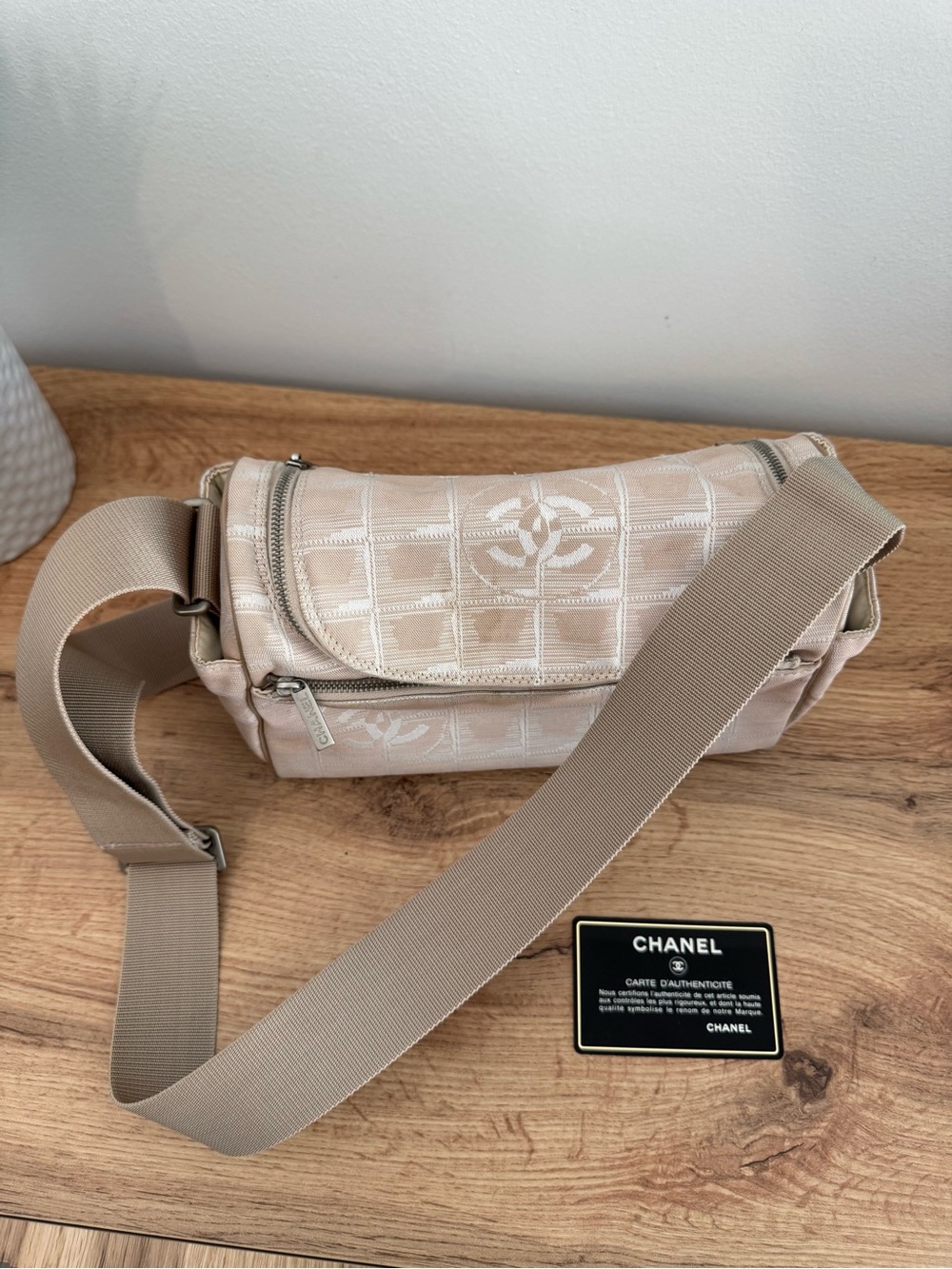 Vintage Chanel Sport Line CC Logo Crossbody Bag Beige Auth Card Clean Interior - Picture 2 of 16